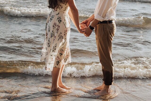 How Can American Expats In East Asia Find A Partner